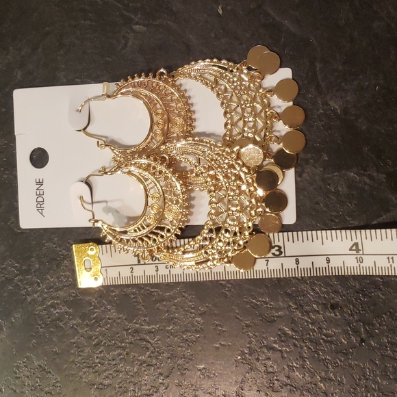 Beautiful gold boho earrings - Picture 3 of 4